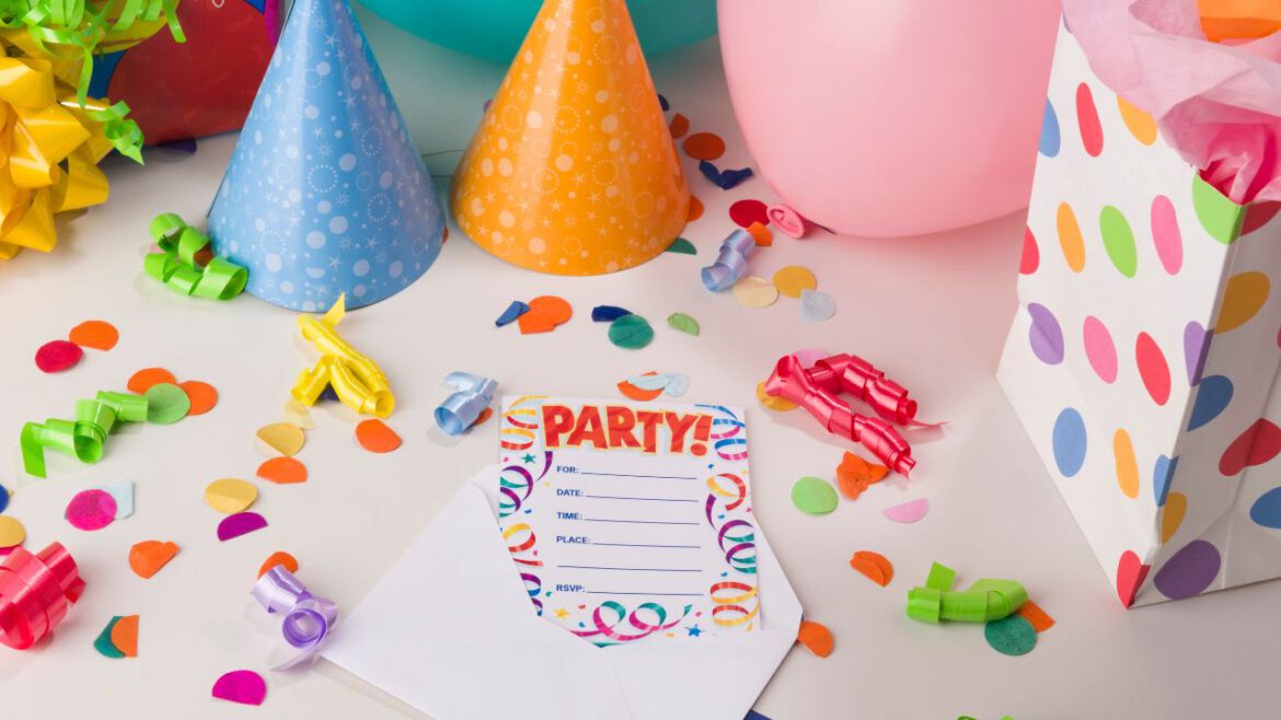 Zaproszenia na urodziny i imieniny: Jak stworzyć niezapomniane wrażenie?
