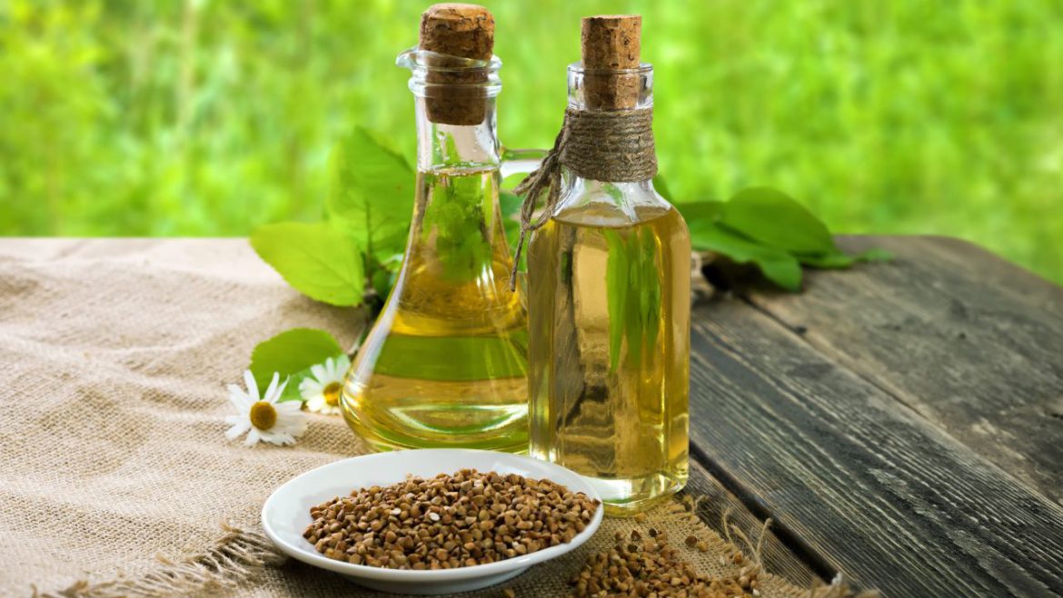 Jak wykorzystać olej gryczany w kuchni i kosmetyce: 5 kreatywnych sposobów